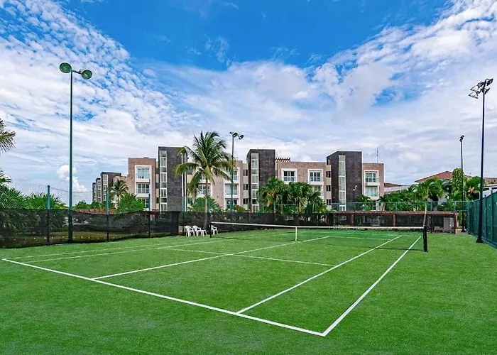Apartamento Tropical Living W Pool, Hot Tub & Gym *