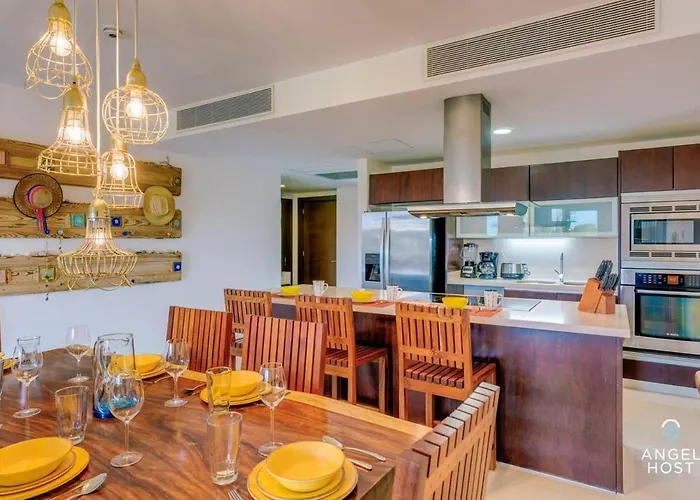 Apartamento Tropical Living W Pool, Hot Tub & Gym
