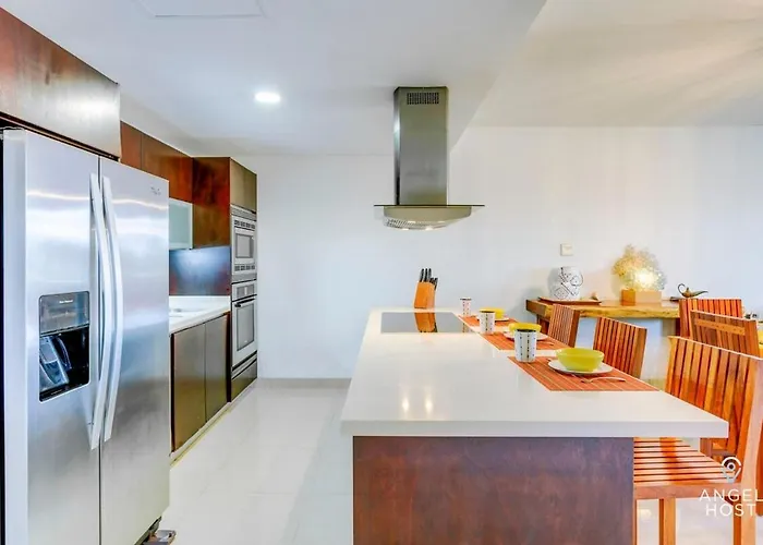 Apartamento Tropical Living W Pool, Hot Tub & Gym Playa del Carmen