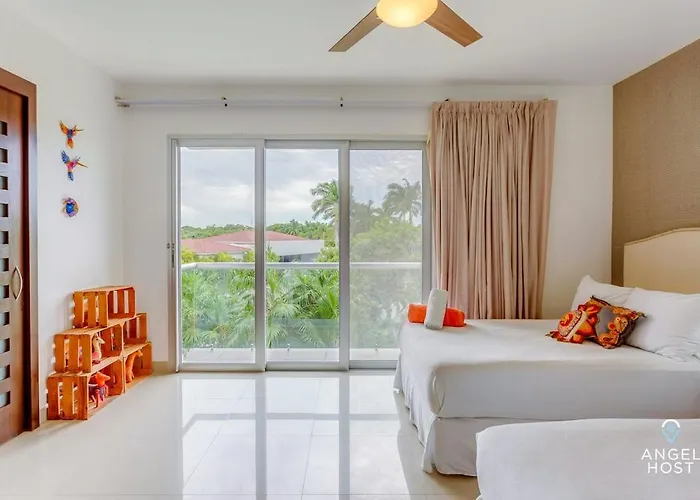 Tropical Living W Pool, Hot Tub & Gym * Playa del Carmen