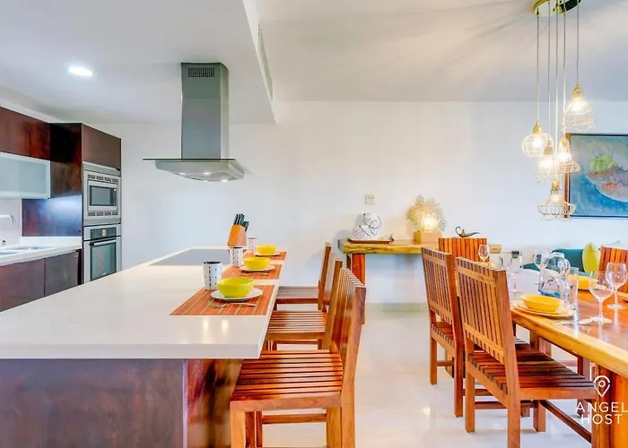 Apartamento Tropical Living W Pool, Hot Tub & Gym Playa del Carmen