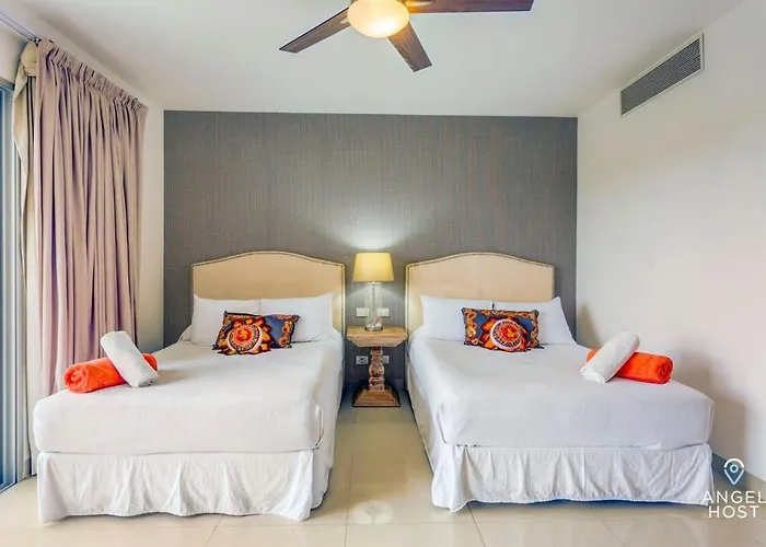 Tropical Living W Pool, Hot Tub & Gym * Playa del Carmen